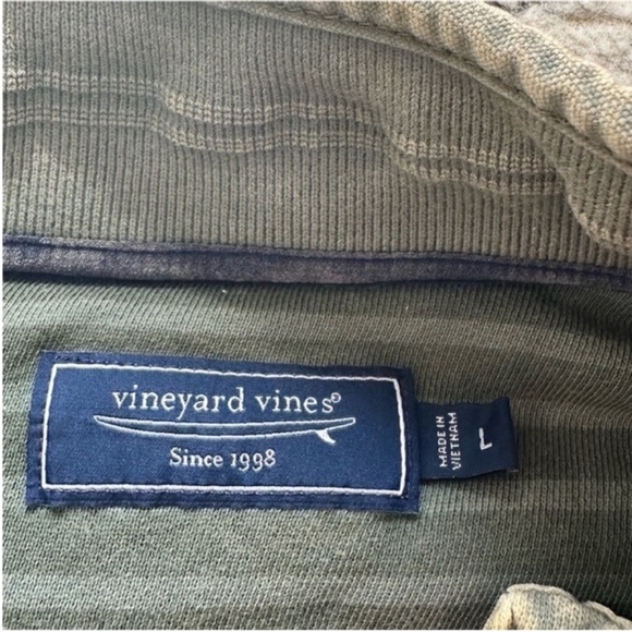 MENS |Vineyard Vines | L | 1/4 Zip Woodhouse Dye Shep Shirt - Picture 3 of 3
